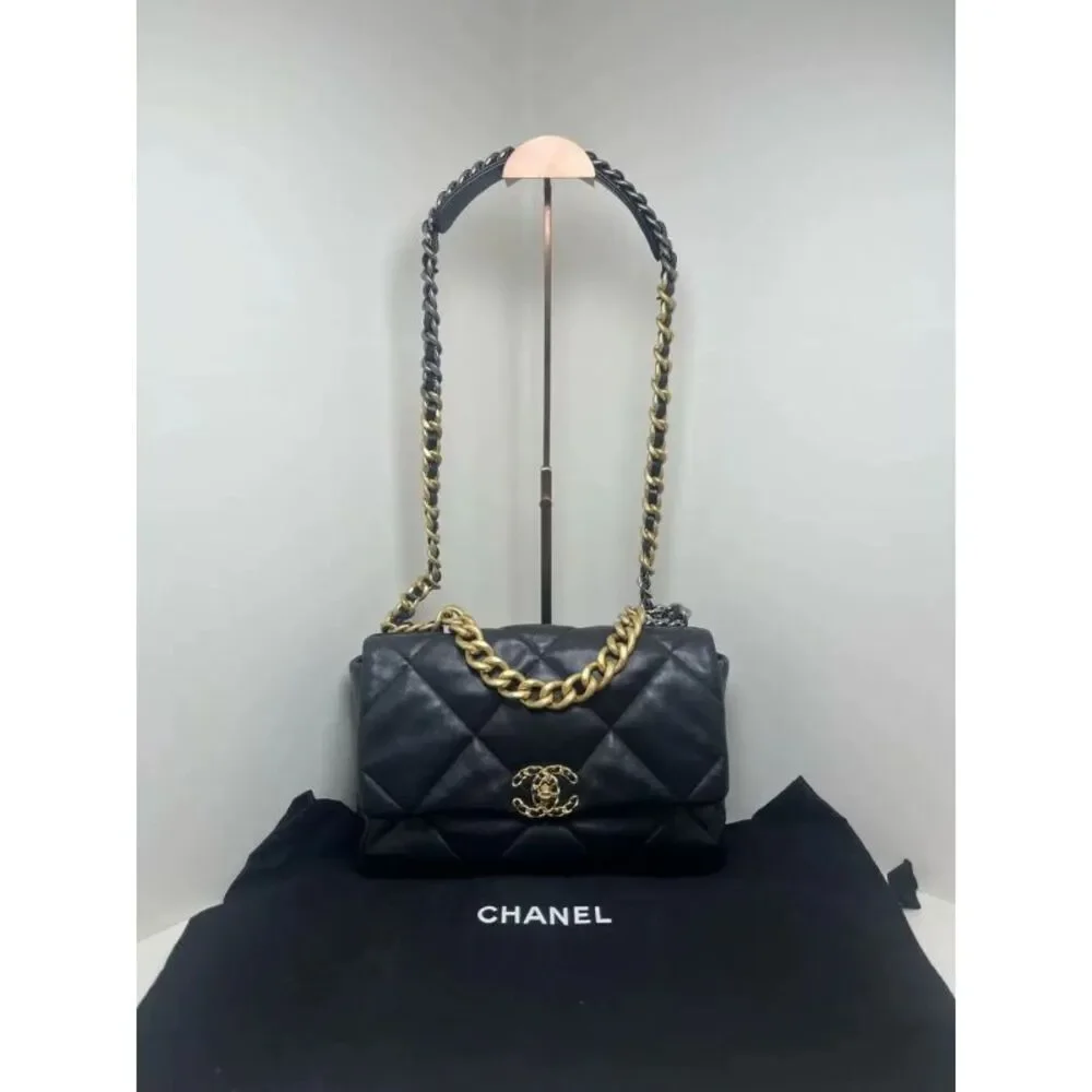 Chanel Women Pre-Loved Bag Very Good Condition